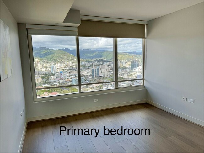 Building Photo - Pacifica Honolulu, 2 bdrm, 2 bath, 2 covered parking, just below the Penthouse