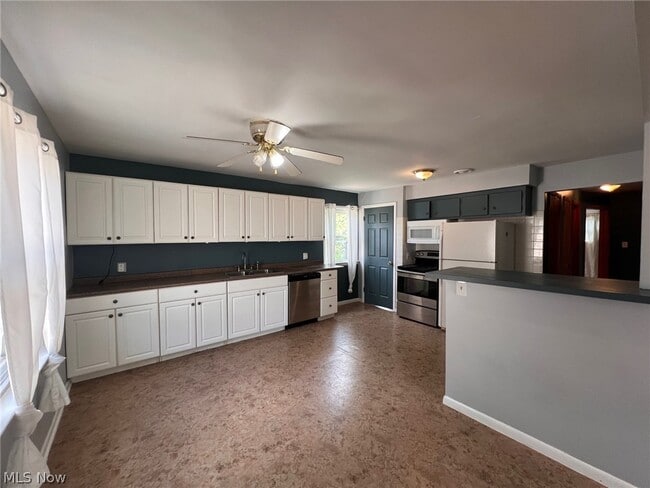 Building Photo - 9326 Ackley Rd