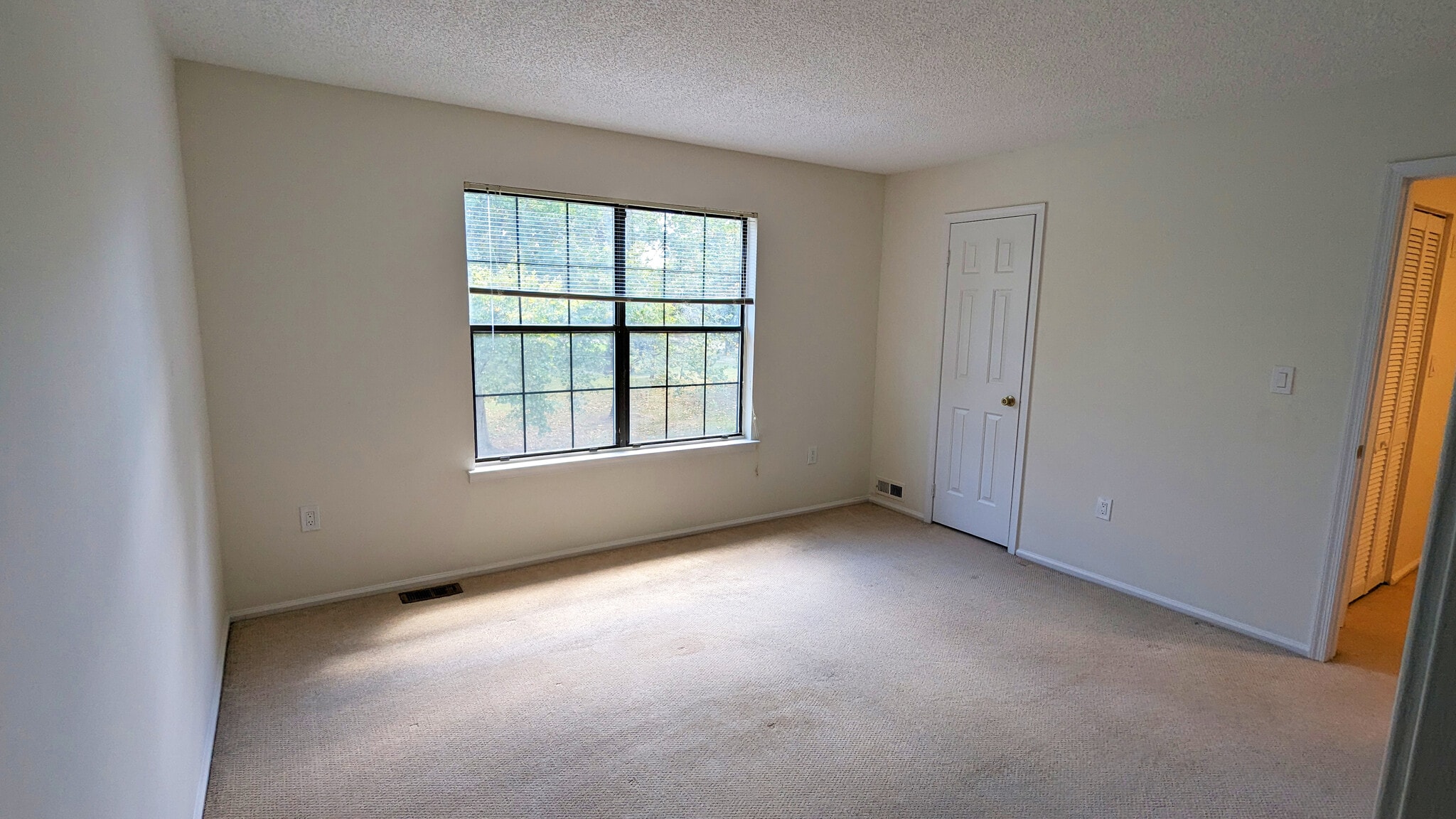 Building Photo - 131 Berkshire Ct