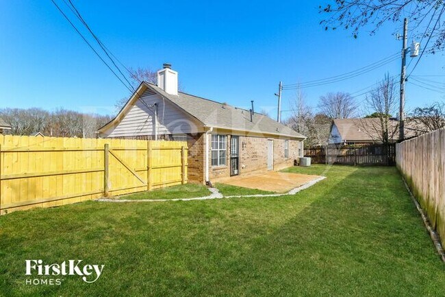 Building Photo - 5539 Lacey Cove
