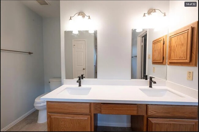 Building Photo - 4317 Plover Dr