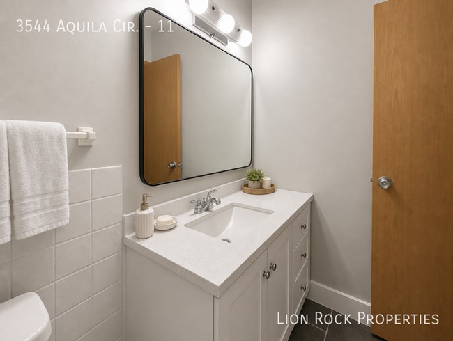 Building Photo - 3544 Aquila Cir