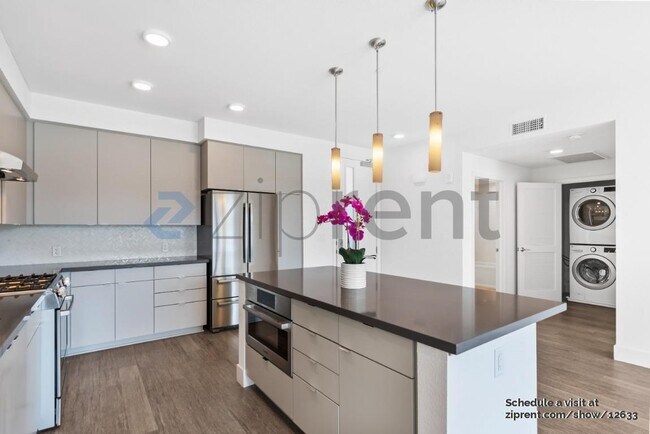 Building Photo - 3768 Capitol Ave