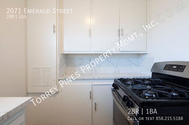 Building Photo - 2071 Emerald St