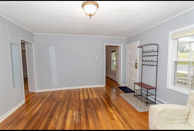 Building Photo - *Available For Immediate Move In - Lawn Ca...