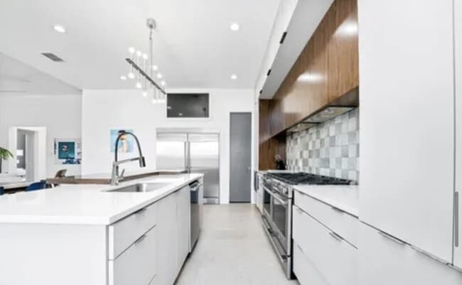 Building Photo - Beautiful 2020 Parade Home in Escondido Ranch