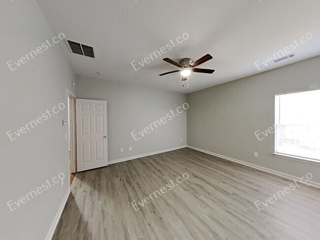 Building Photo - 1003 Sims Ave NW