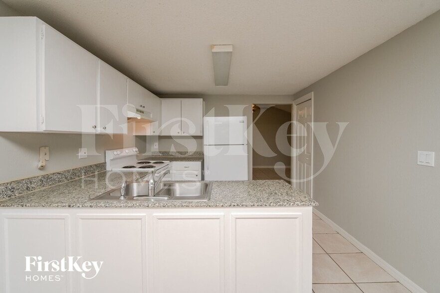 Building Photo - 8509 Olympic Ct