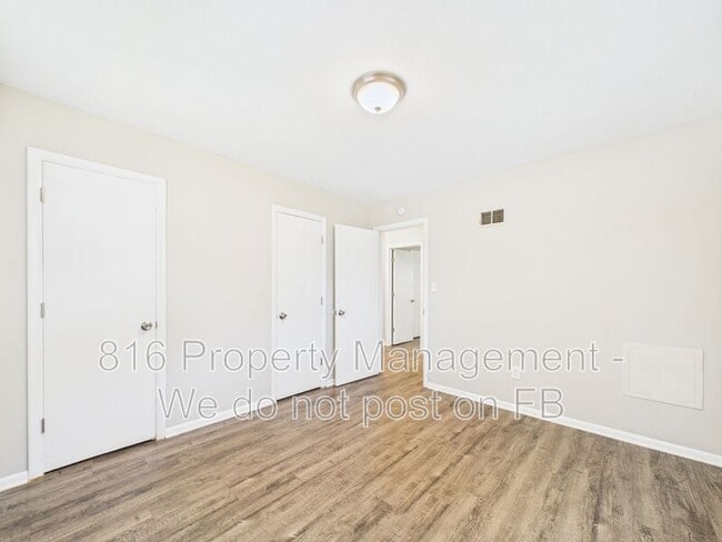 Building Photo - 8030 Campbell St