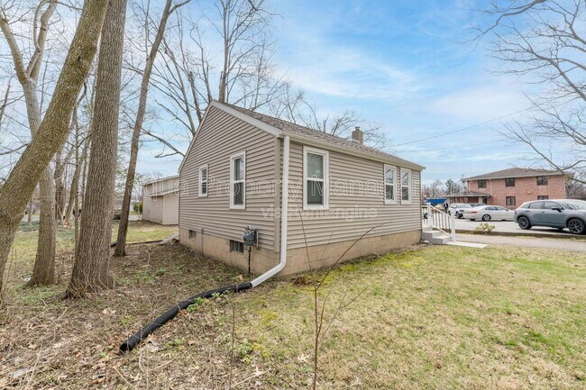 Building Photo - 5923 Missouri Ave