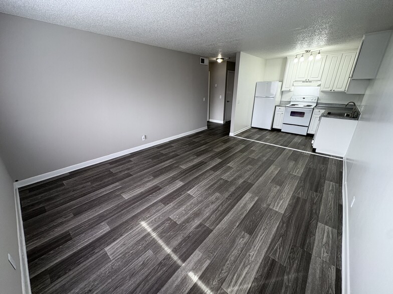 Building Photo - 1005 Hickory Hill Ln