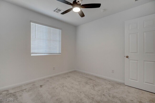 Building Photo - 111 Balsam Leaf Ct