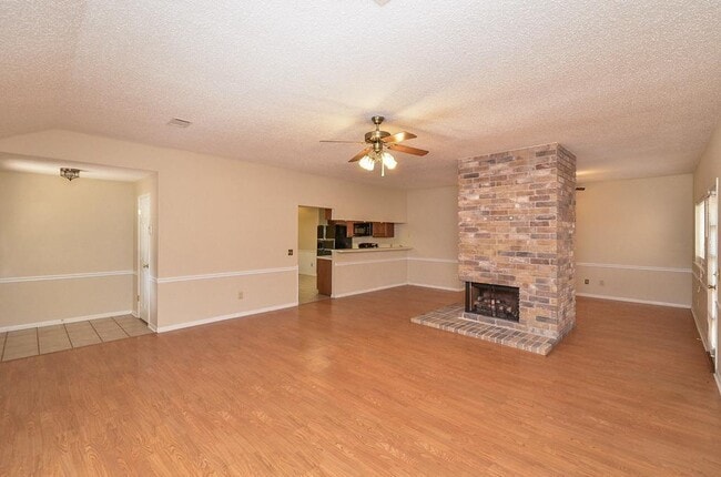 Building Photo - 7807 Maple Brook Ln