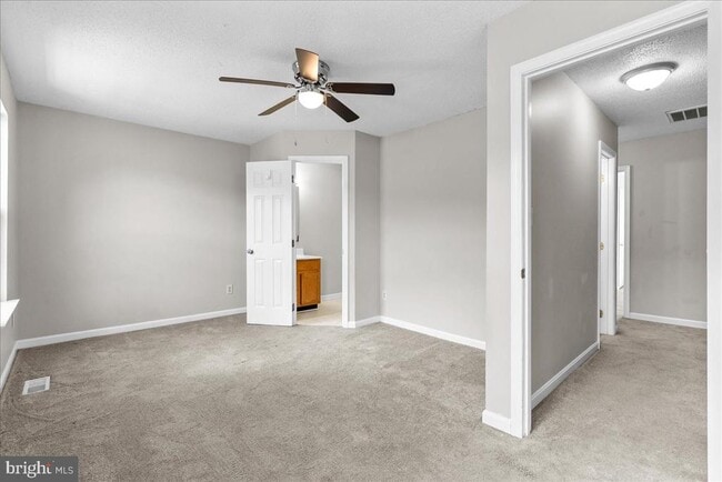 Building Photo - 229 Sherando Cir