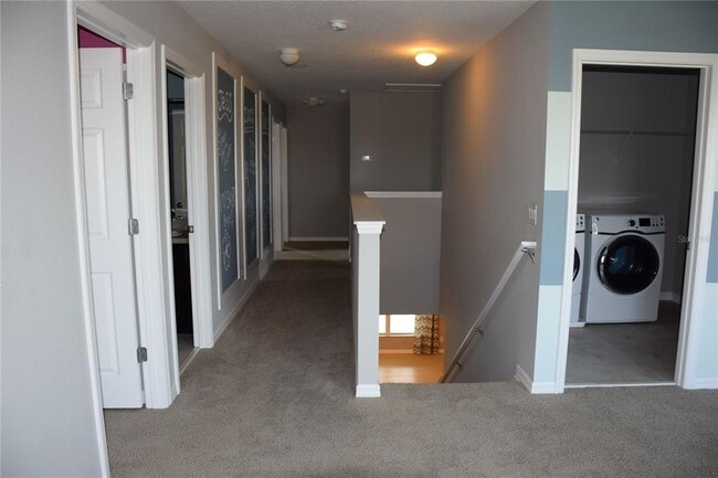 Building Photo - 489 Ogelthorpe Dr