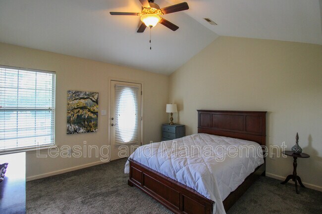 Building Photo - 796 Harbor Pl Dr