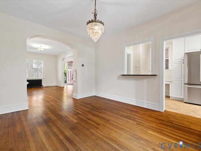 Building Photo - 3319 W Grace St