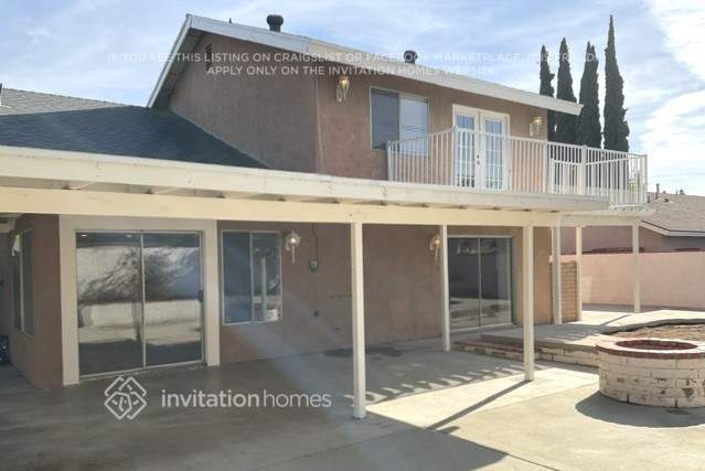 Building Photo - 2414 S Woodlark Dr