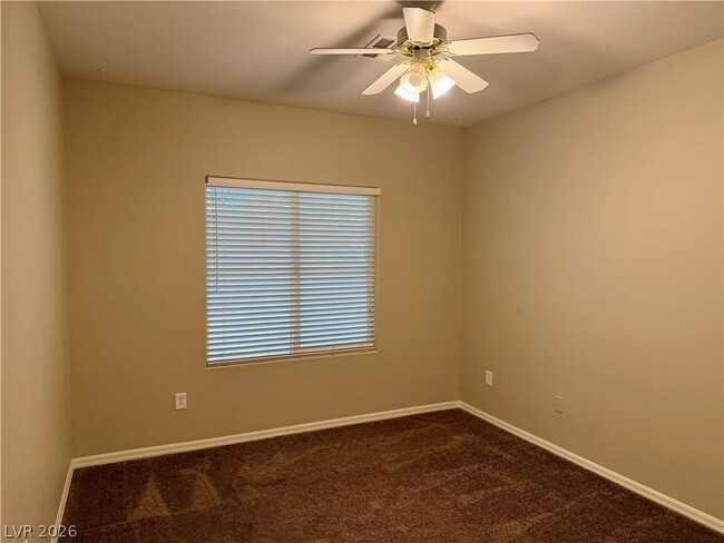 Building Photo - 2168 Sawtooth Mountain Dr