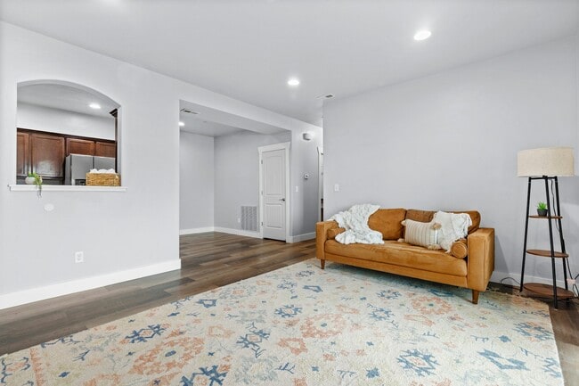 Building Photo - 2153 Springtime Dr