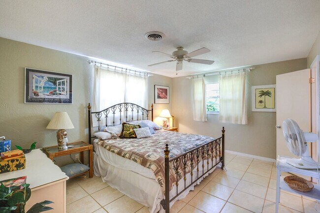 Building Photo - 34 Morning Star Ave