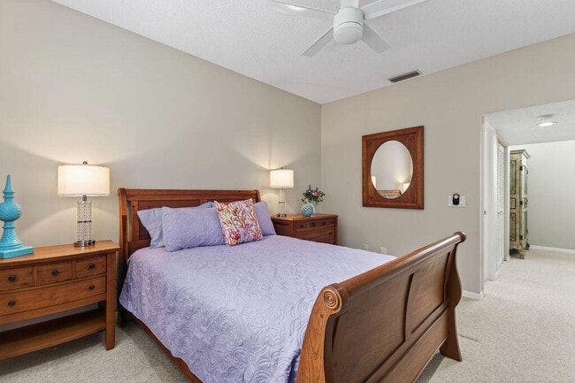 Building Photo - 2074 Mainsail Cir