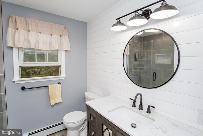 Building Photo - 415 New Rd