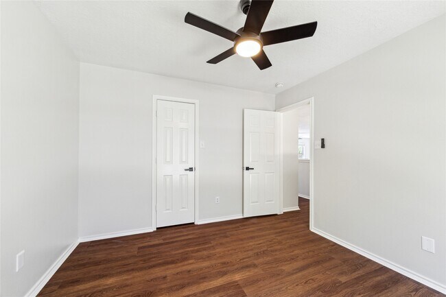 Building Photo - 18603 Timber Twist Dr