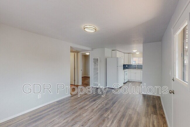 Building Photo - 1717 Griegos Rd NW