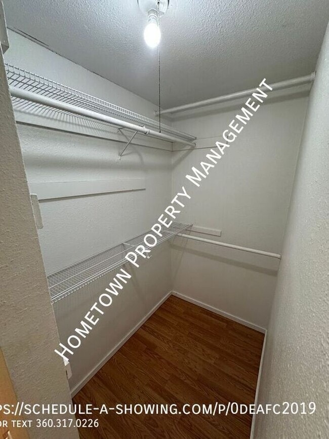 Building Photo - 7801 Pacific Ave SE