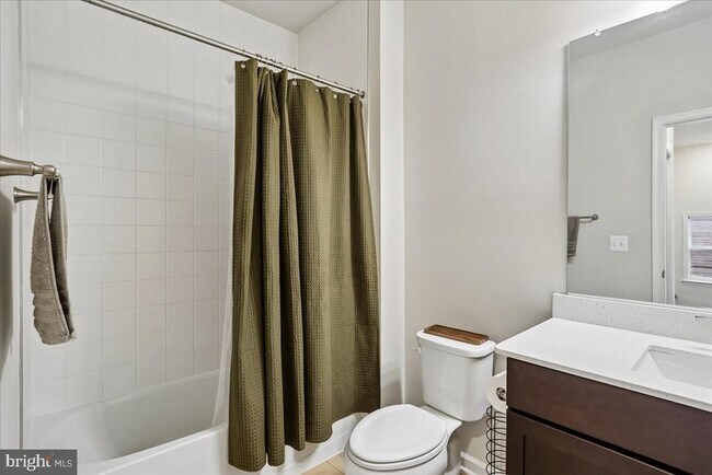 Building Photo - 10800 Blanton Wy