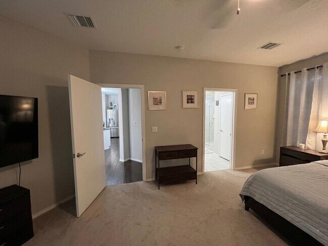 Building Photo - 11017 Kirkoswald Rd