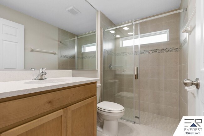Building Photo - Brand New, fully fenced on a quiet cul-de-sac