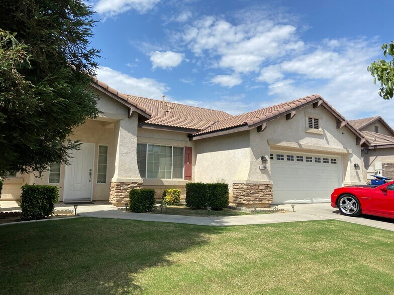 Building Photo - 11100 Cypress Falls Ave