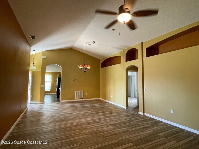 Building Photo - 1897 Gould Ave SW