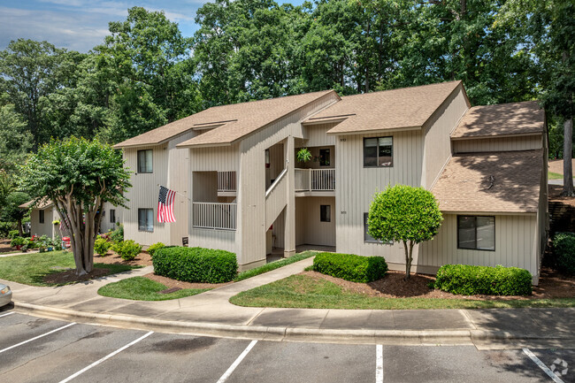 Building Photo - Peachtree Place Apartments