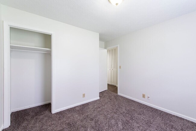 Building Photo - 3BR/1BA Home For Rent in Willow Creek Subdivision