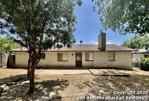 Building Photo - 6815 Forest Haven St