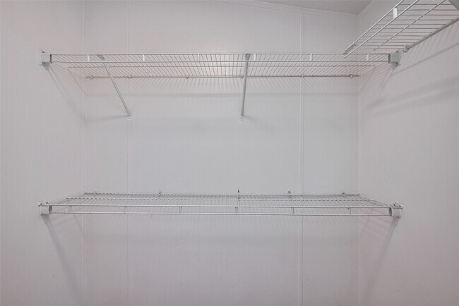 Building Photo - 16282 Wild Oak Ln