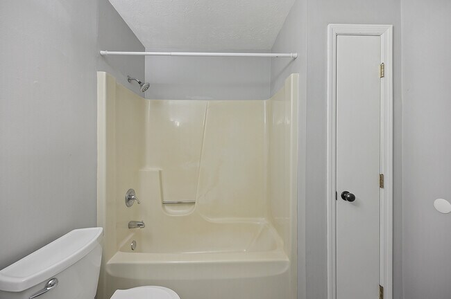 Building Photo - 2987 Jennifer Ct