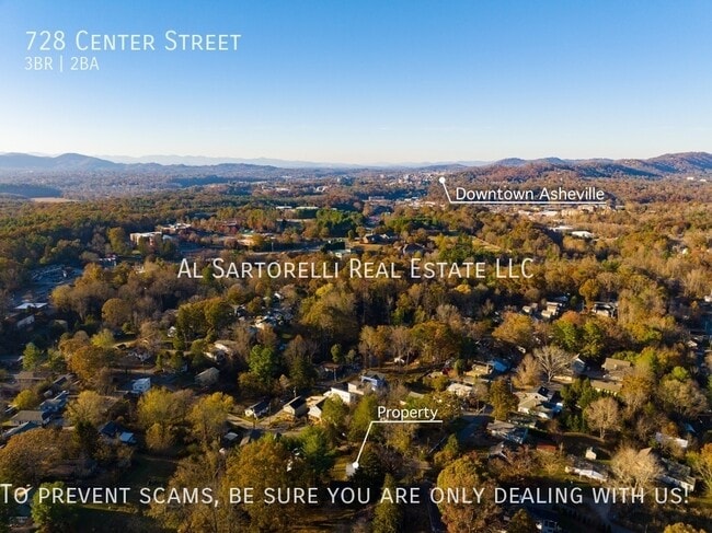 Building Photo - 728 Center St