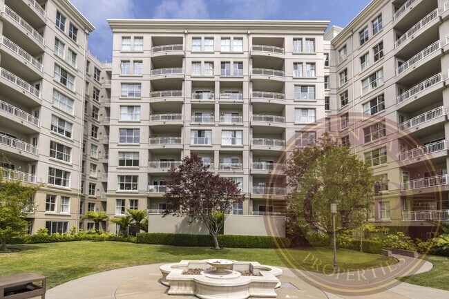 Building Photo - Western SoMa - 2 BR, 2 BA Condo 1,160 Sq. Ft. - 3D Virtual Tour