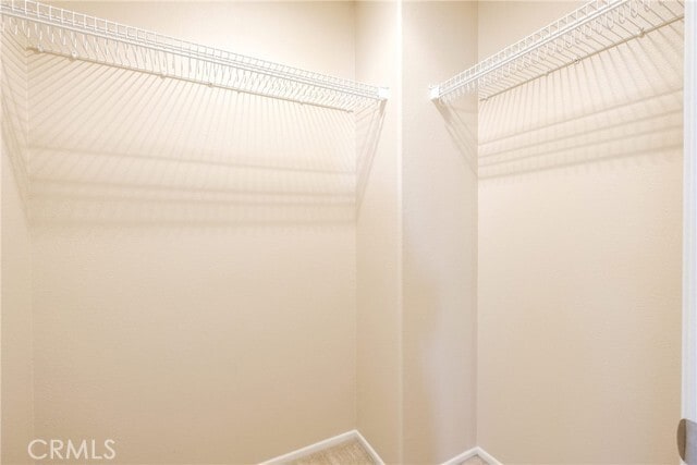 Building Photo - 25 Periwinkle