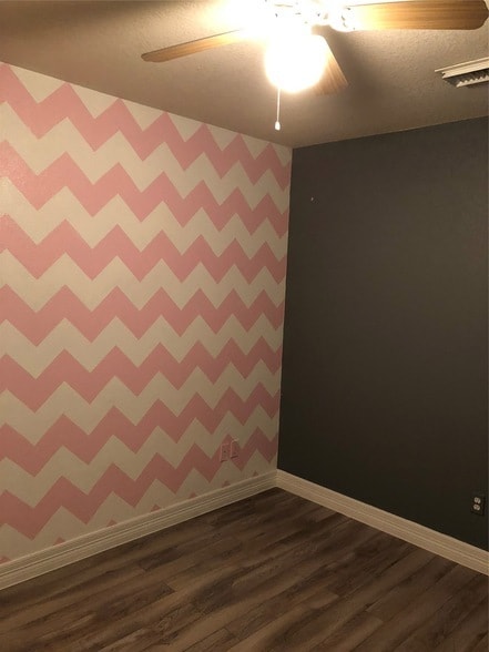 Building Photo - 13322 Colton Ln