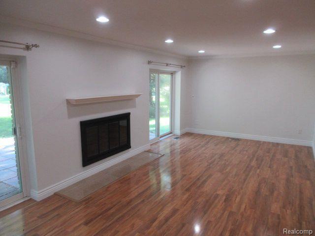 Building Photo - 19960 Hickory Leaf St