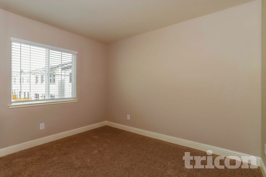 Building Photo - 829 Chisel Ville Ln