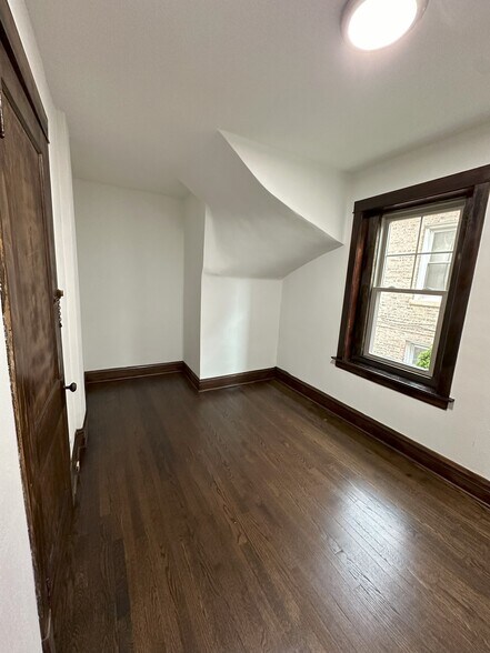 Bedroom 1 - 2535 N Linder Ave