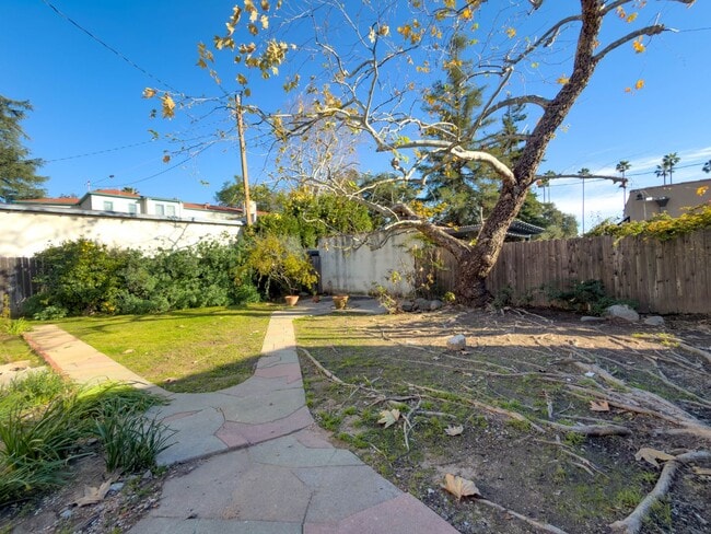 Building Photo - Pasadena Retreat w/ Private Backyard & Detached Garage