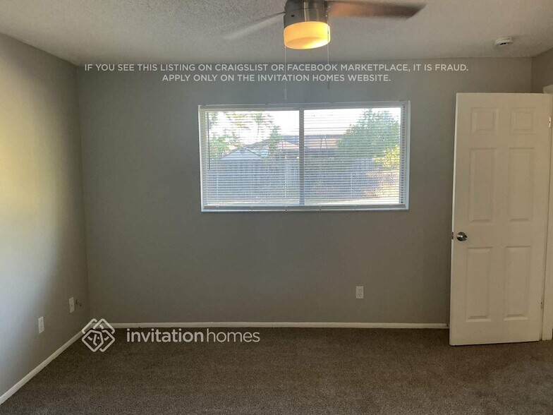 Building Photo - 1123 SE 34th St