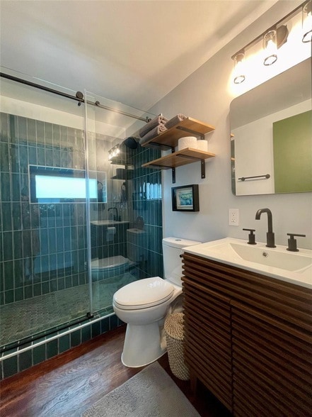 Building Photo - 1023 Nile St